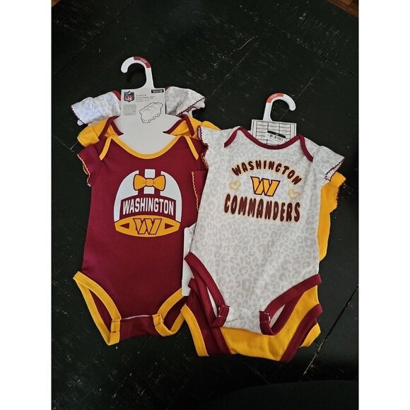 NFL Washington Commanders Baby Girl 3 Piece Onsie Set New With Tags - Picture 4 of 4